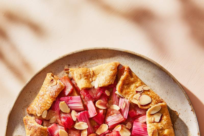 La Tarte rustique rhubarbe & amande