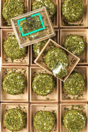 Le Chèvre enrobé ail et fines herbes
