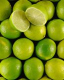 le-citron-vert-non-traite-apres-recolte
