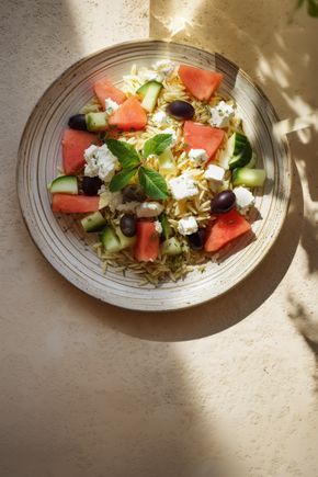 La Salade orzo, concombre, pastèque & feta