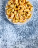 les-queues-de-crevettes-marinees-decortiquees-cuites-asc
