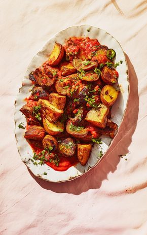 Les Patatas Bravas