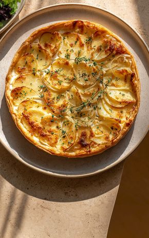 La Tarte fine pommes de terre et morbier