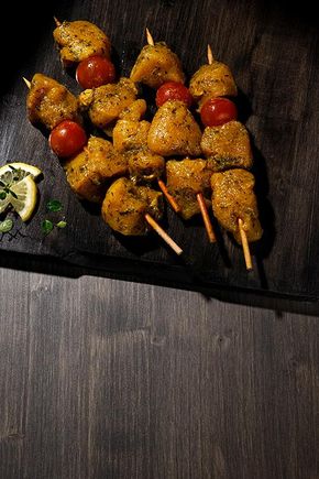 Les Brochettes de poulet thym citron