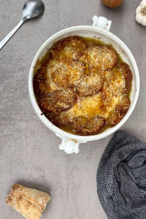 La Soupe à l'oignon gratinée