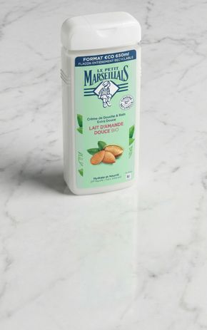 Le Gel douche lait d'amande douce XL "Le Petit Marseillais"