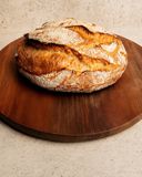la-miche-de-pain-au-seigle-precuit