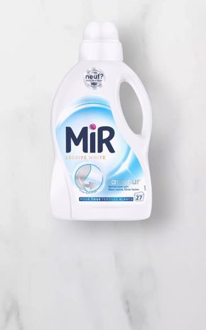 La Lessive raviveur de blanc "MIR"