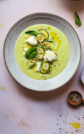 Le Velouté froid aux courgettes
