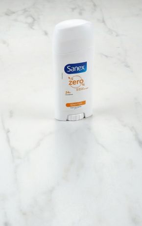 Le Déodorant stick dermo sensitive "Sanex"