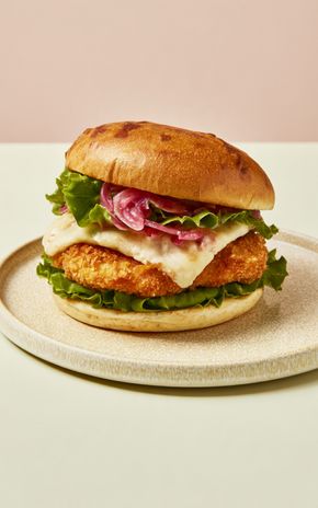 Le Burger au poulet pané
