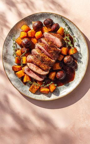 Le Magret de canard au vin, butternut et châtaignes