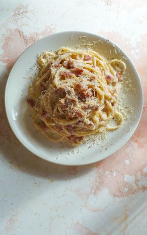 Les Spaghetti carbonara à la française
