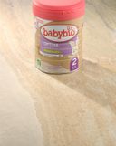 optima-2-au-lait-de-fermes-francaises-bio-6-a-12-mois