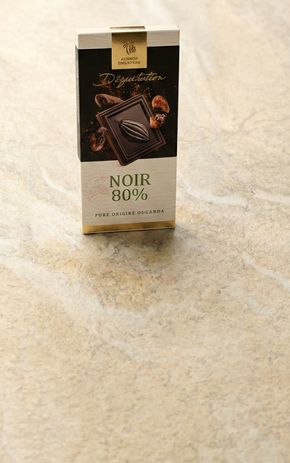 Le Chocolat noir origine Uganda 80%