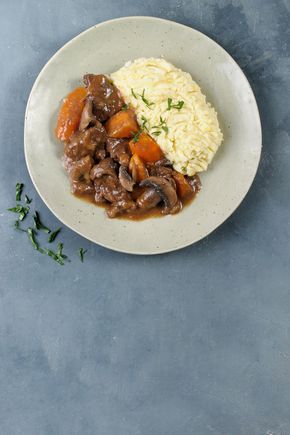 Le Bœuf bourguignon et purée de pommes de terre