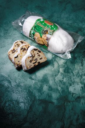 Le Gâteau de Noël Stollen