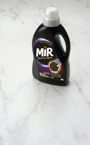 La Lessive raviveur noir "Mir"