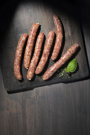 Les Saucisses aux olives et basilic
