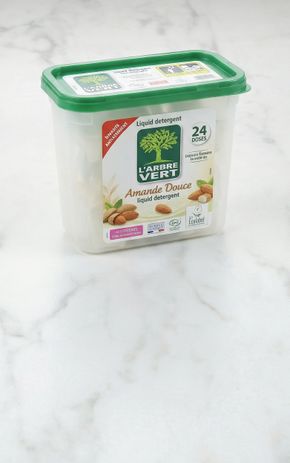 Les Doses de lessive amande douce "Arbre vert"