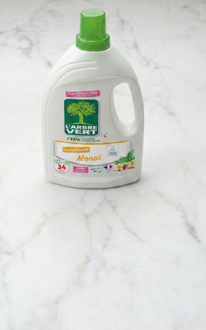 La Lessive liquide hypoallergénique monoï "Arbre vert"