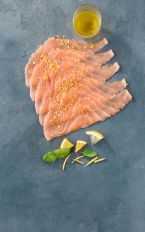 Le Carpaccio de saumon aux agrumes