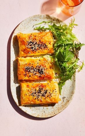 La Feta Saganaki