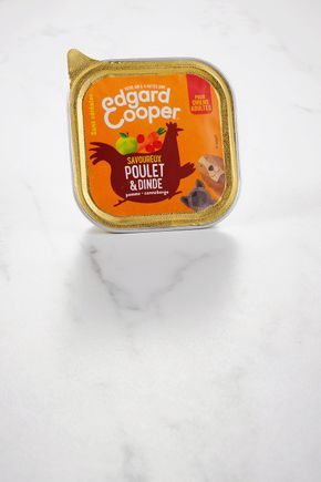 Le Pâté pour chien au poulet, dinde, pommes, canneberges et carottes "Edgard & Cooper"