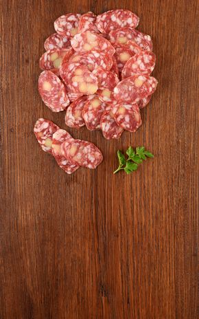 Le Saucisson sec tranché au Comté