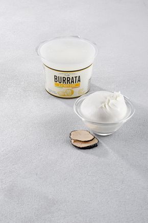 La Burrata des Pouilles à la truffe d'été
