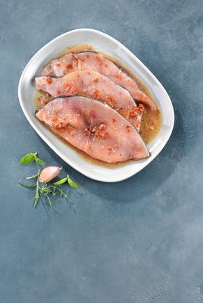 Le Pavé d'espadon mariné à la provençale