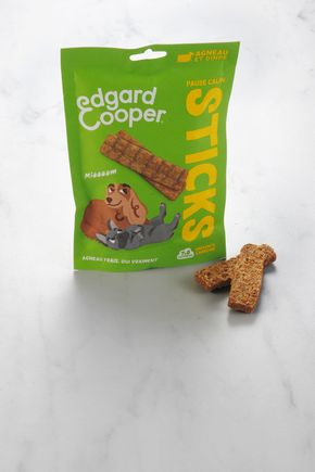 Les Sticks à mâcher à l'agneau pour chien "Edgard & Cooper"
