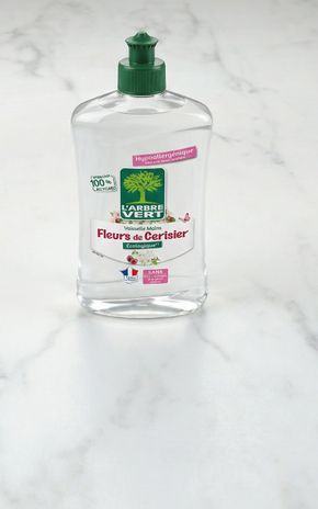 Le Liquide vaisselle fleur de cerisier "Arbre vert"