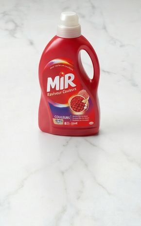 La Lessive raviveur de couleur "Mir"