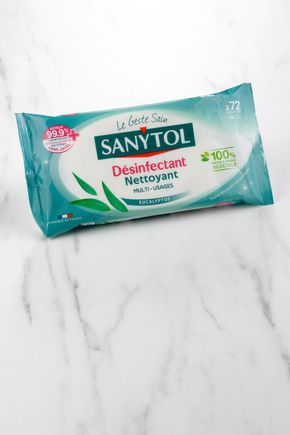 Les Lingettes désinfectantes eucalyptus multi-usage "Sanytol"