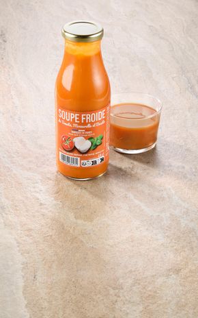 Le Gazpacho tomate, mozarella et basilic