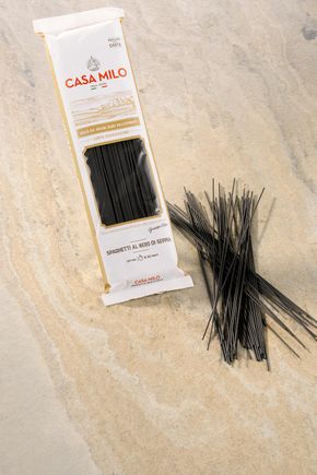 Les Spaghetti Nero "Casa Milo"