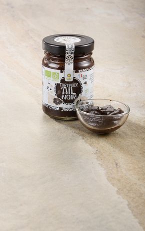 La Purée d'ail noir BIO