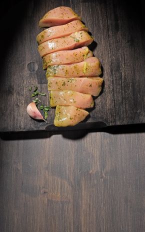 Les Filets de poulet tranché à l'ail des ours