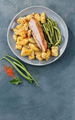 Le Poulet rôti et pomme de terre