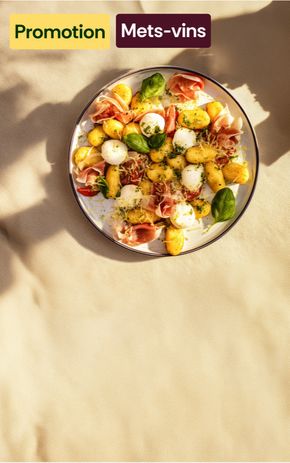 La Salade de gnocchi, mozzarella et serrano