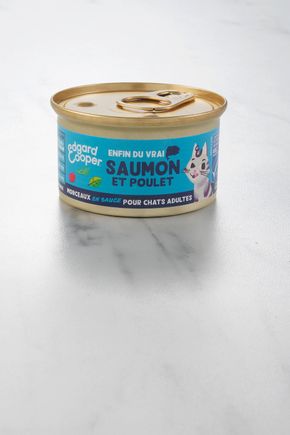 Les Morceaux en sauce pour chat au saumon et poulet  "Edgard & Cooper"