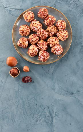 Les Billes de chèvre fruits rouge et noisette