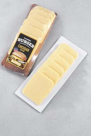Le Cheddar nature en tranches
