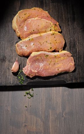 Le Lomo de porc à l'ail et fines herbes