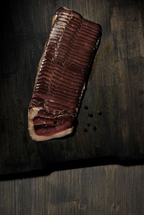 Le Magret de canard séché et fumé