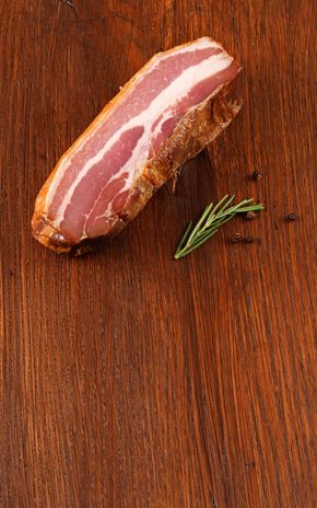 Le Lard paysan fumé au bois de hêtre