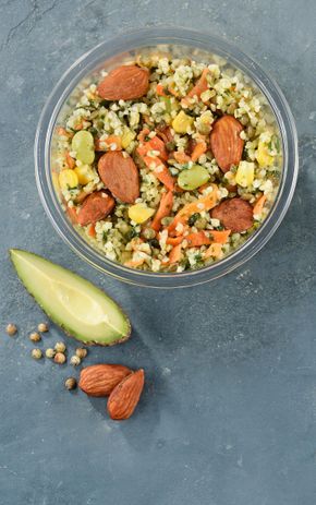 La Salade de boulgour, lentilles, avocat et amandes
