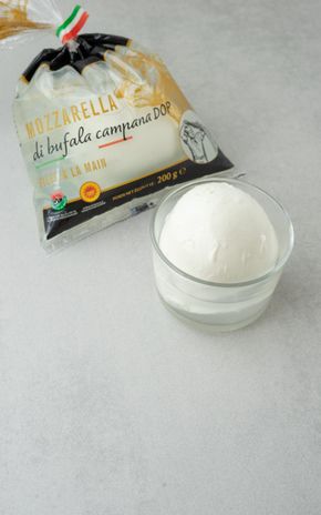 La Mozzarella di bufala campana DOP