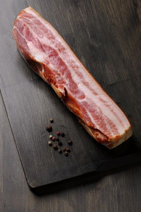 La Poitrine de porc fumée